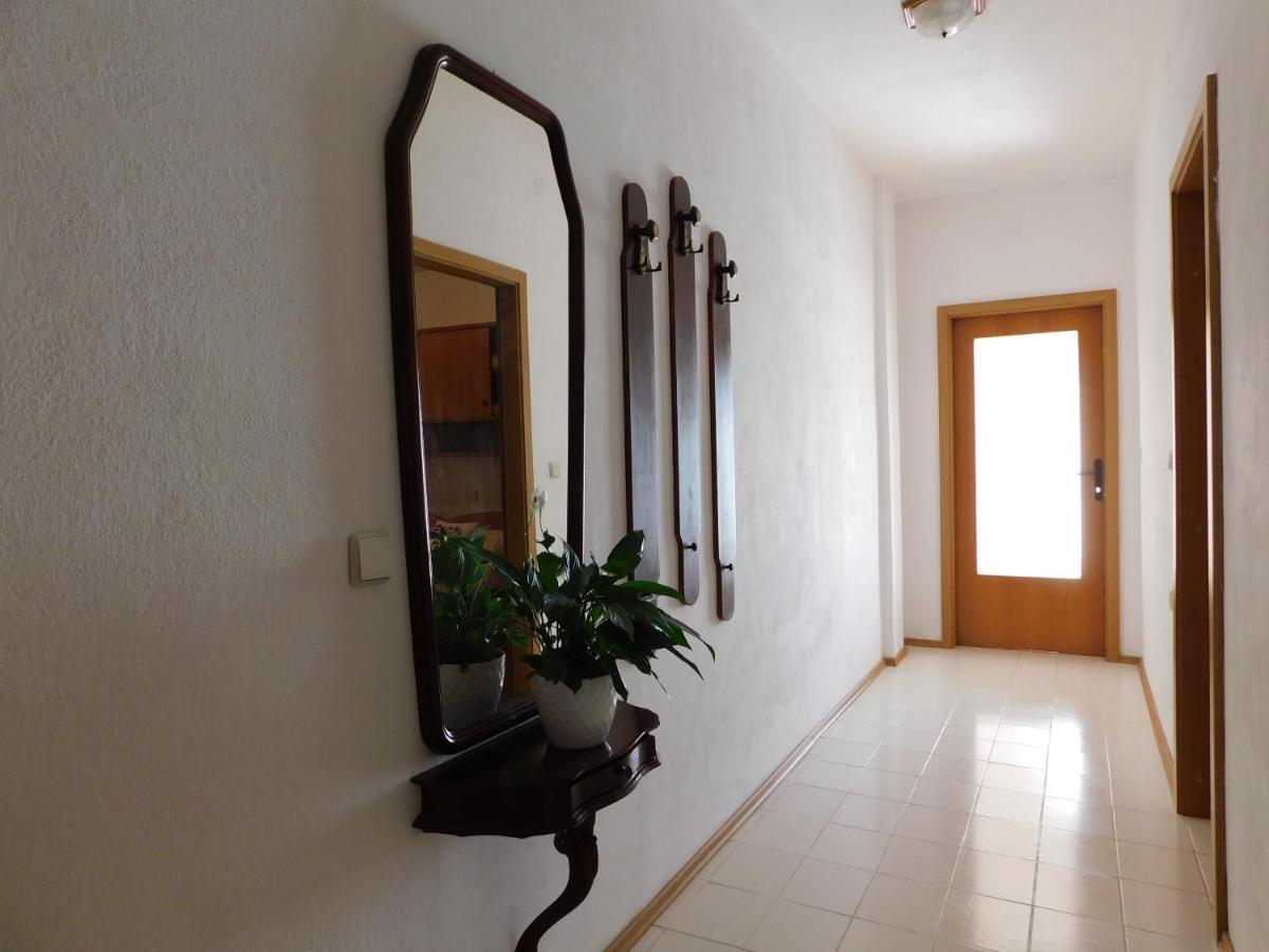 Apartmani Salus Паг Екстер'єр фото
