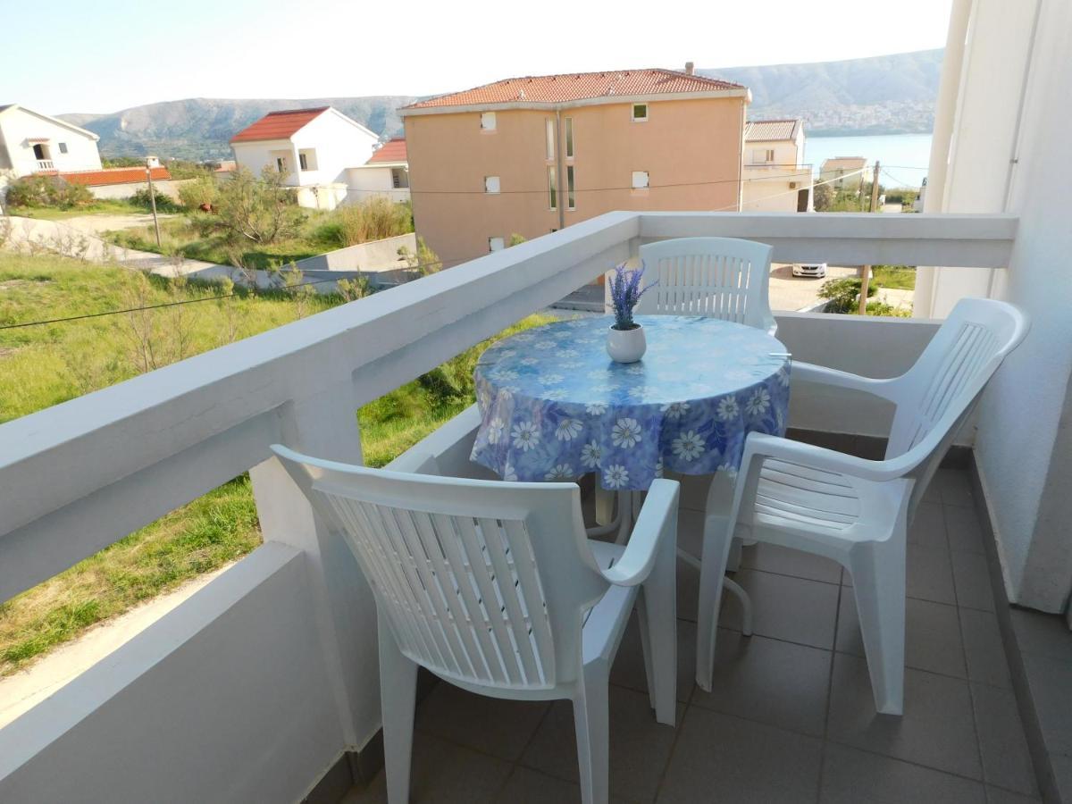 Apartmani Salus Паг Екстер'єр фото